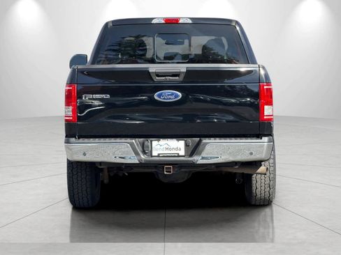 Used 2017 Ford F150 XLT w/ Trailer Tow Package image 7