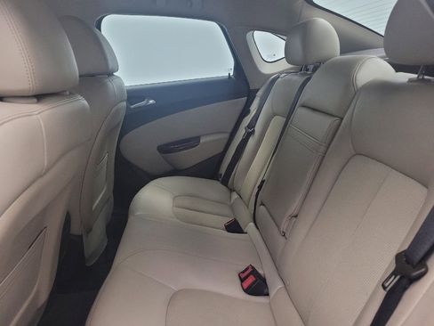 Used 2014 Buick Verano image 18