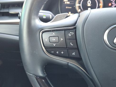 Used 2019 Lexus ES 350 w/ Premium Package FWD image 29