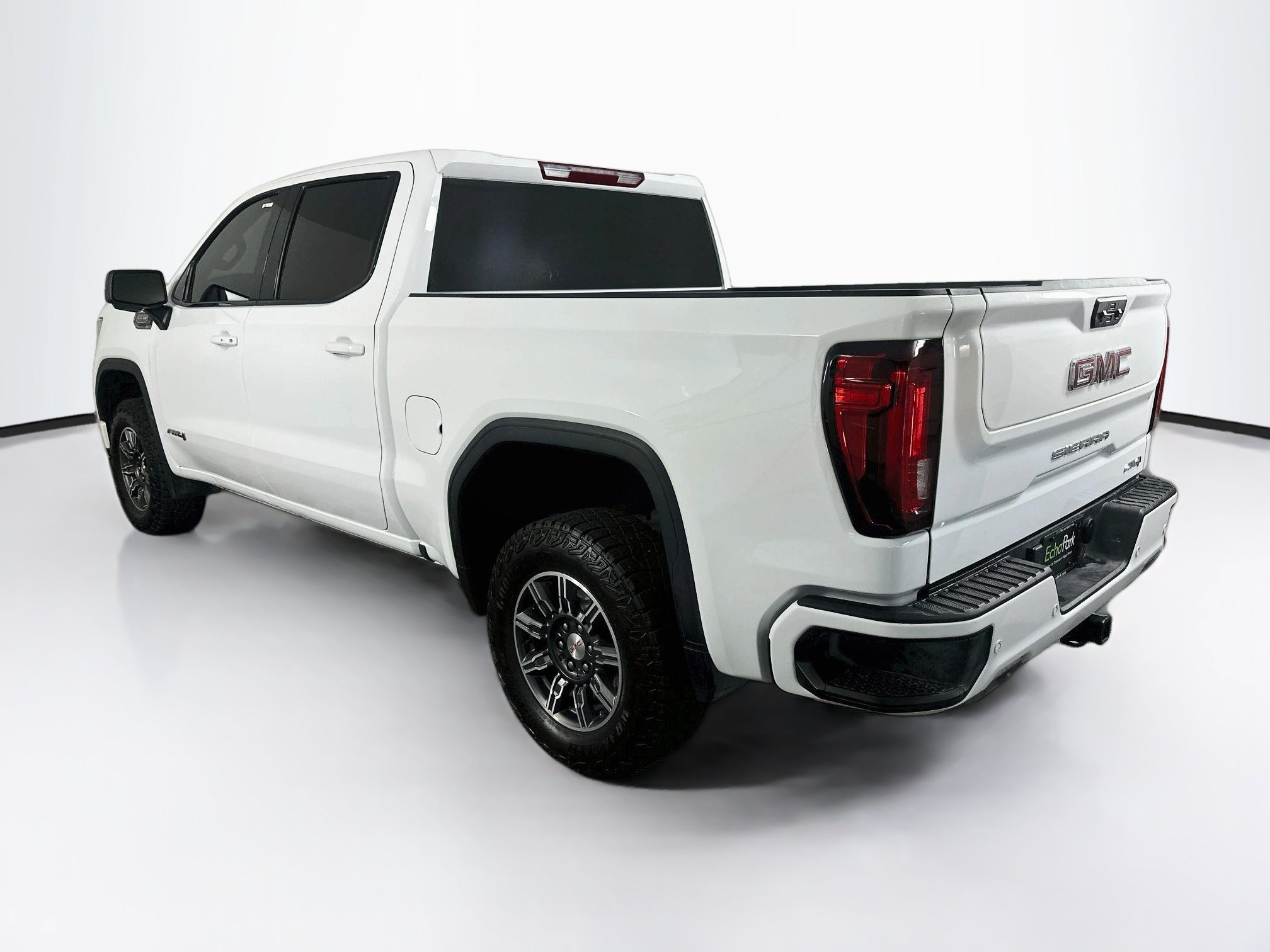Used 2026 GMC Sierra 1500 AT4 AWD/4WD image 5