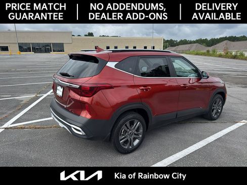 Used 2023 Kia Seltos S FWD image 5