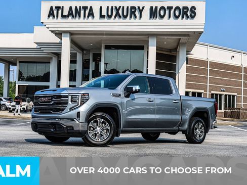 Used 2025 GMC Sierra 1500 SLT RWD image 3