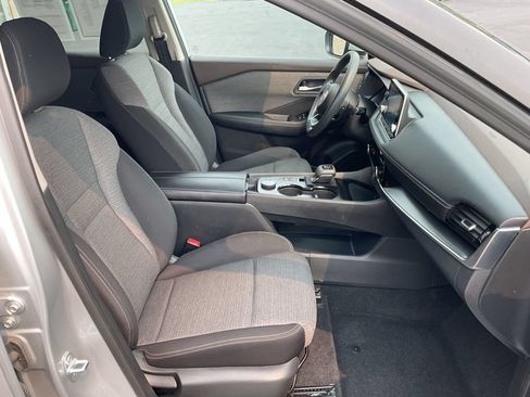 Used 2021 Nissan Rogue SV AWD/4WD image 18
