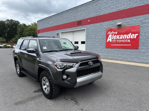 Used 2016 Toyota 4Runner Trail AWD/4WD image 1