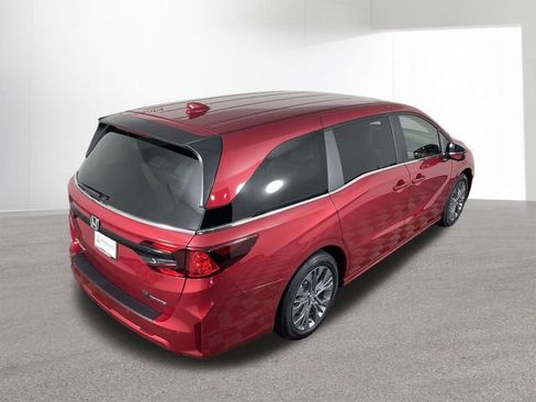 New 2026 Honda Odyssey Touring image 22