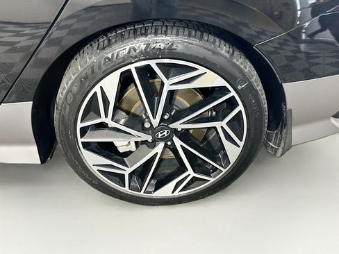 Used 2024 Hyundai Ioniq 6 SEL image 11