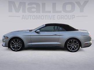 Used 2019 Ford Mustang Premium RWD video 2