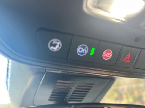 New 2026 Chevrolet Equinox LT w/ Convenience Package II image 24