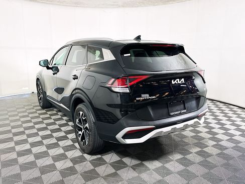 Used 2024 Kia Sportage EX AWD/4WD image 5