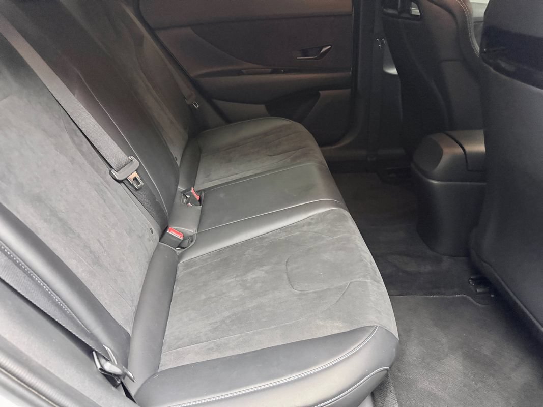 Used 2023 Hyundai Elantra N FWD image 13