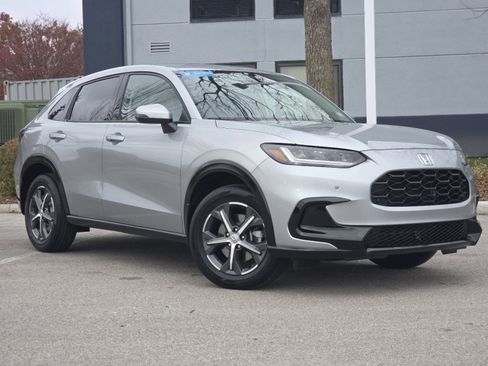 Certified 2025 Honda HR-V EX-L image 2