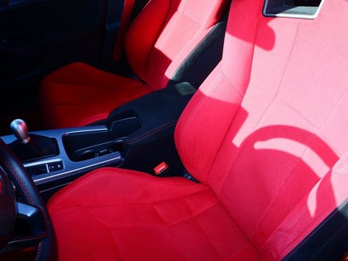 Used 2025 Honda Civic Type R image 3