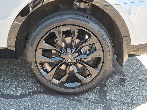 Used 2023 Kia Sorento SX AWD/4WD image 8