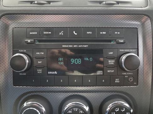 Used 2012 Dodge Challenger R/T image 15