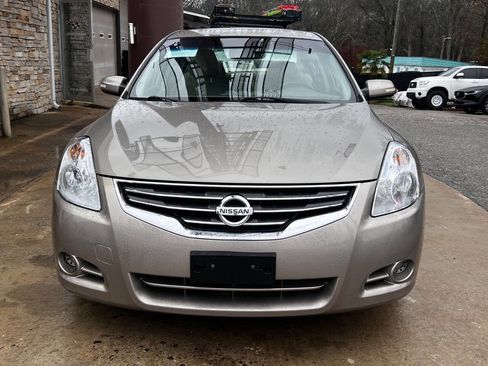 Used 2011 Nissan Altima 2.5 SL w/ 2.5SL Pkg image 9