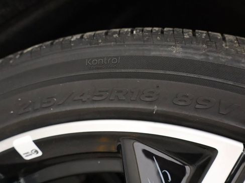 Used 2024 Nissan Sentra SR image 40