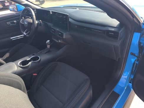 Used 2024 Ford Mustang Coupe image 18