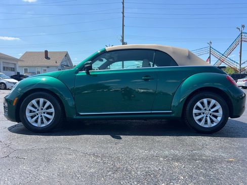 Used 2017 Volkswagen Beetle 1.8T FWD image 4