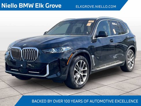 Used 2024 BMW X5 xDrive40i w/ Premium Package image 1