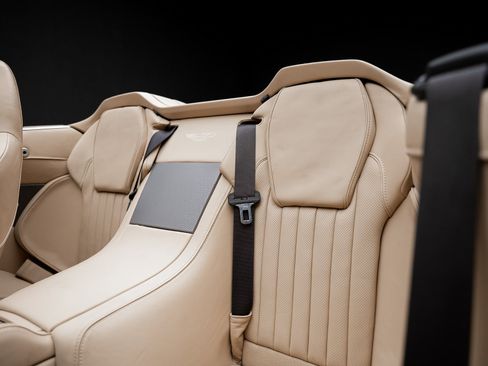 Used 2016 Aston Martin DB9 GT image 66