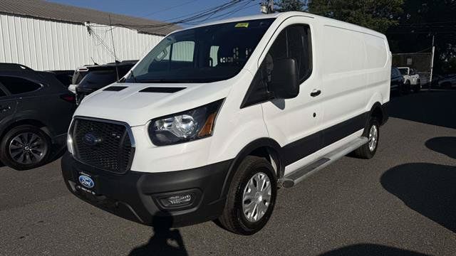 Certified 2025 Ford Transit 250 Low Roof w/ Exterior Upgrade Package RWD image 2