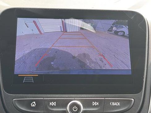 Used 2020 Chevrolet Equinox LT image 20