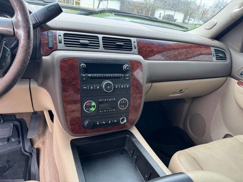 Used 2012 Chevrolet Silverado 2500 LTZ w/ LTZ Plus Package image 10