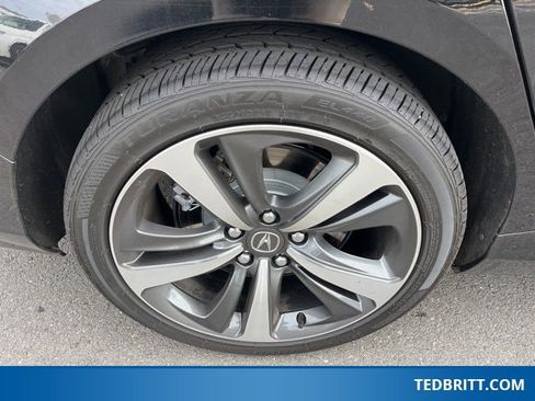 Used 2025 Acura TLX w/ Technology Package image 11