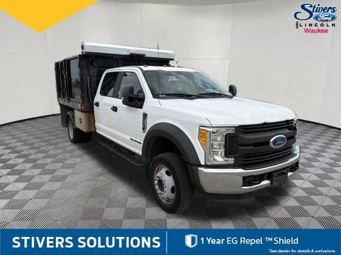 Used 2017 Ford F550 4x4 Crew Cab Super Duty image 3