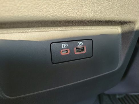 Used 2026 Nissan Frontier SV AWD/4WD image 13