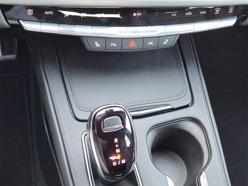 Used 2025 Cadillac XT4 Sport w/ Cold Weather Package image 18