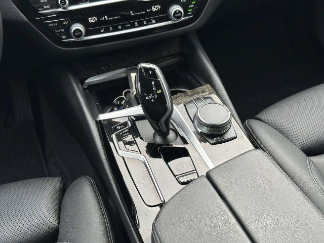 Used 2023 BMW 530i xDrive w/ Convenience Package AWD/4WD image 20