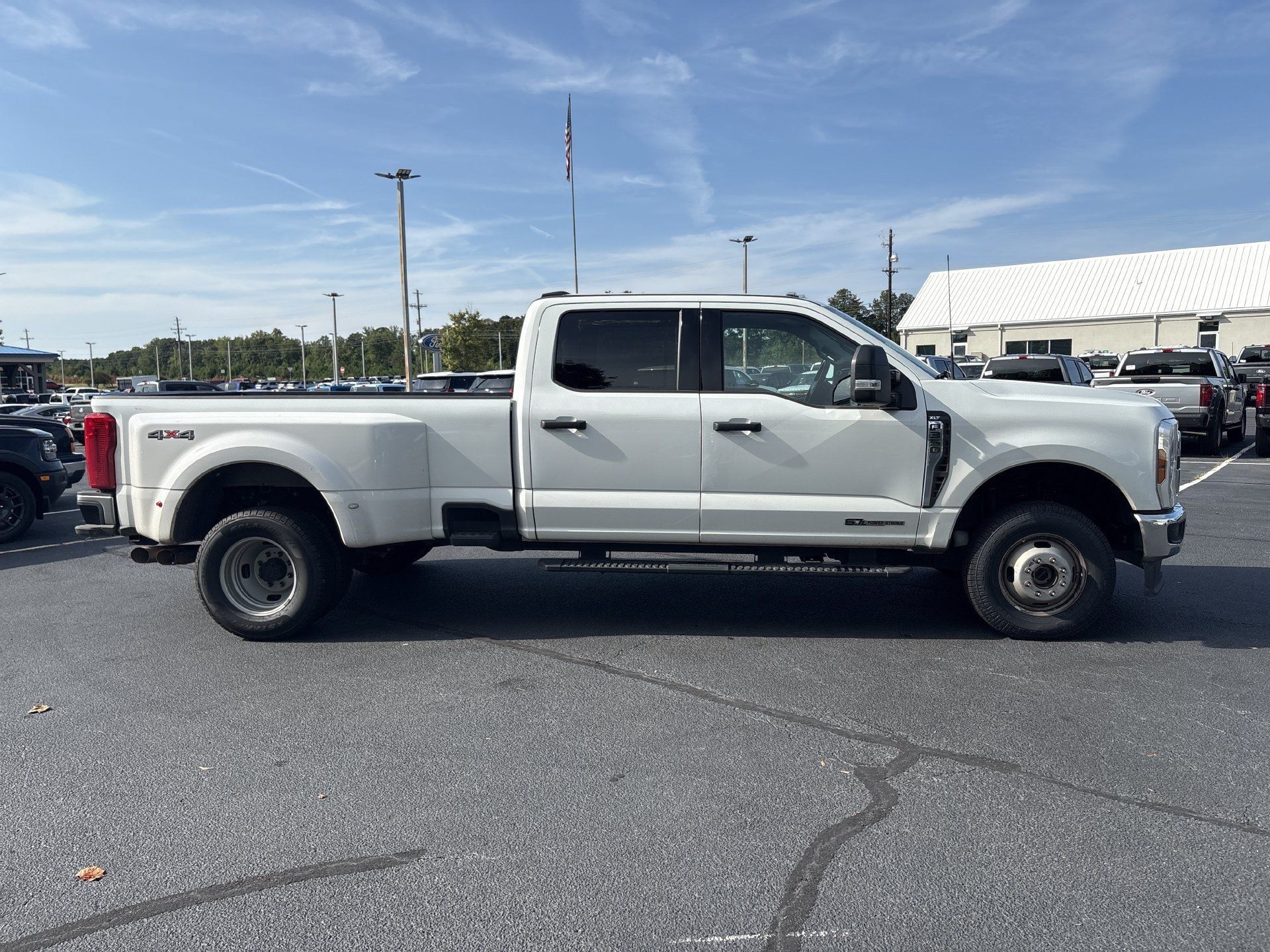 Used 2026 Ford F350 XLT AWD/4WD image 23
