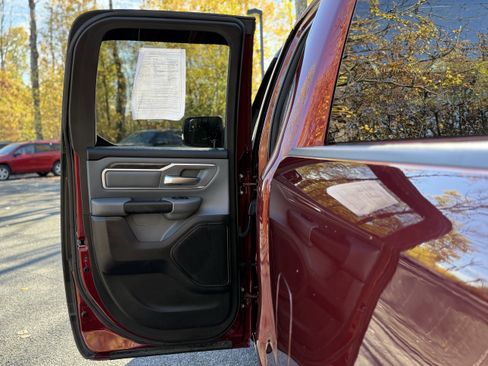 Used 2021 RAM 1500 Big Horn image 27