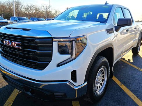 New 2026 GMC Sierra 1500 Pro w/ Pro Value Package image 4