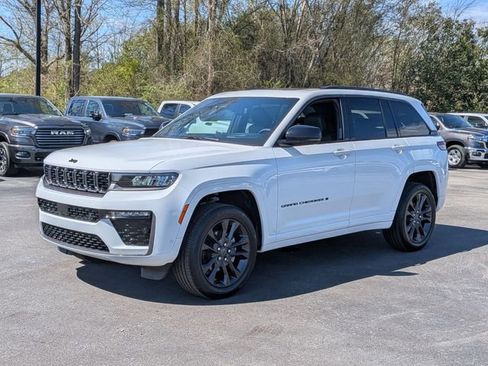 New 2026 Jeep Grand Cherokee Limited AWD/4WD image 4