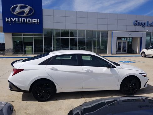 New 2026 Hyundai Elantra Sport w/ Cargo Package FWD image 8