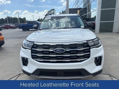 Certified 2026 Ford Explorer Active w/ Active Comfort Package RWD image 2