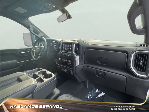 Used 2020 Chevrolet Silverado 2500 LT w/ All Star Edition image 35