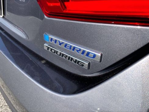 Used 2019 Honda Accord Touring image 10