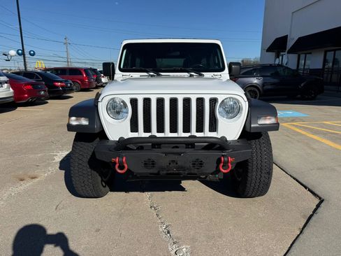 Used 2019 Jeep Wrangler Unlimited Sport S image 4
