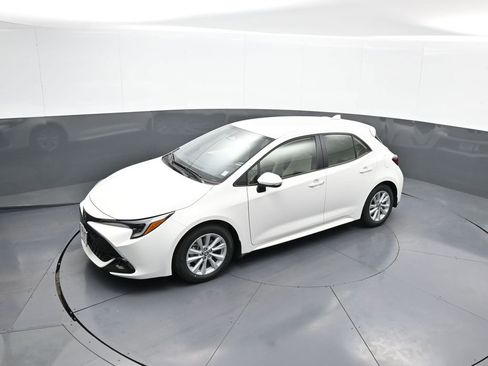 New 2025 Toyota Corolla SE image 33