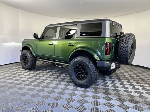 New 2025 Ford Bronco Outer Banks image 2