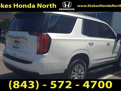 Used 2024 GMC Yukon Denali w/ Advanced Technology Package image 4