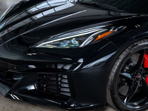 Used 2025 Chevrolet Corvette E-Ray image 12