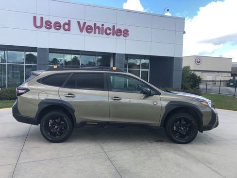 Used 2022 Subaru Outback Wilderness image 6