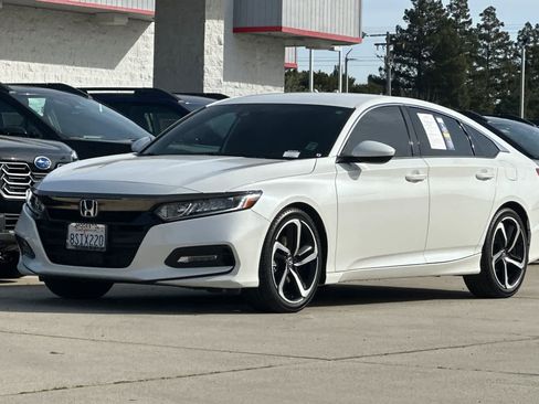 Used 2020 Honda Accord Sport image 7