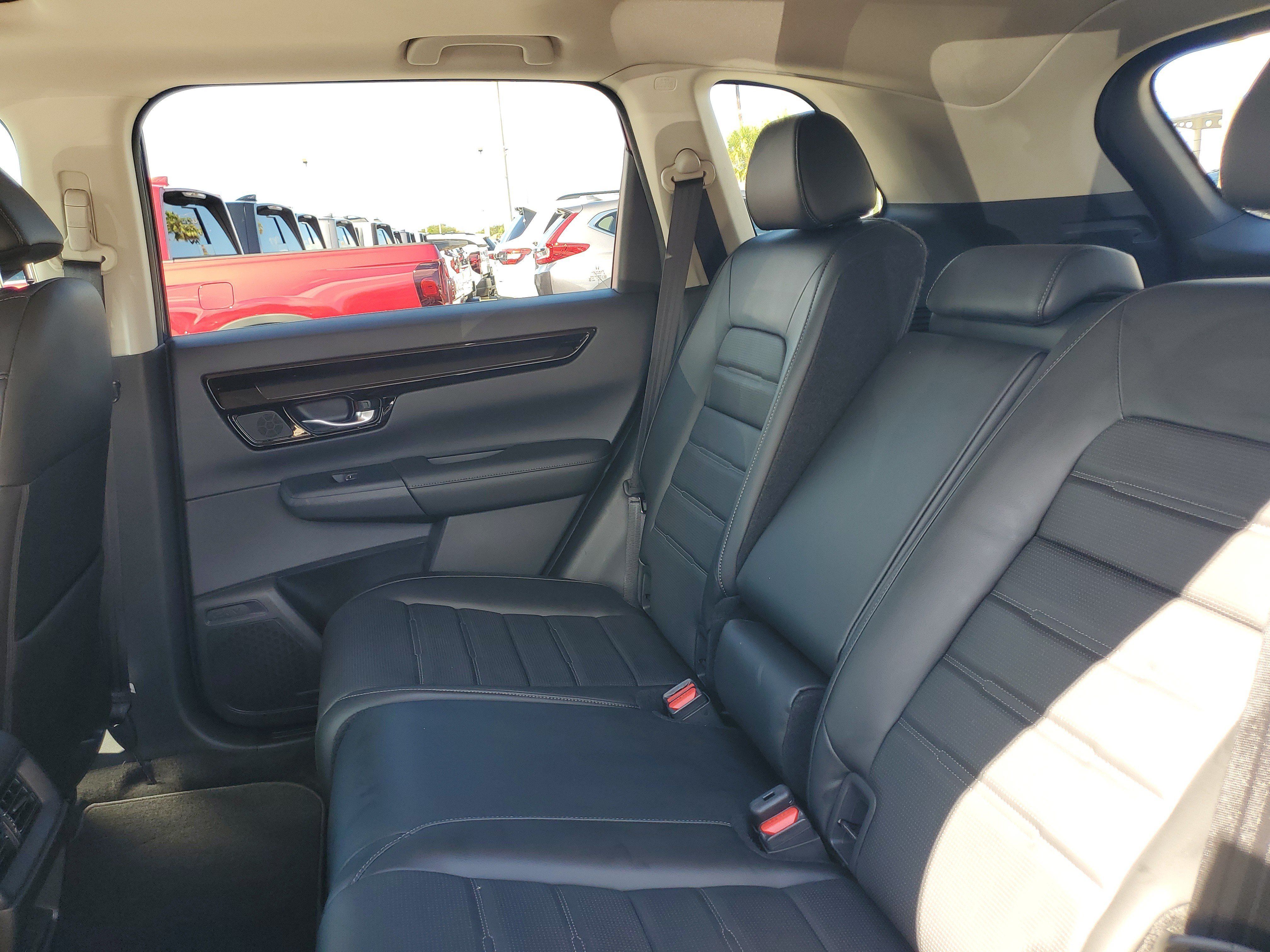 Used 2025 Honda CR-V EX-L image 10