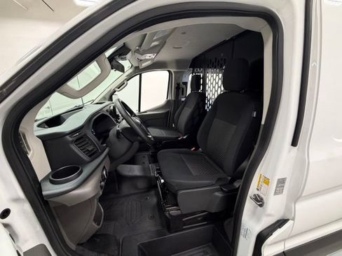 Used 2025 Ford Transit 250 Low Roof w/ Exterior Upgrade Package RWD image 7