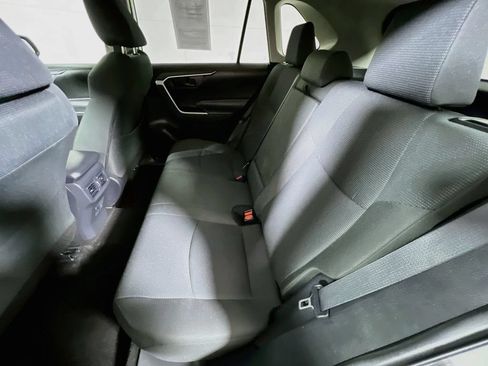 Certified 2025 Toyota RAV4 LE AWD/4WD image 20